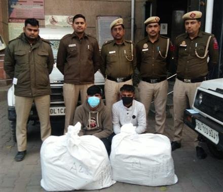 TWO BOOTLEGGERS WHO WORK FOR THEIR BOSS BROUGHT ILLICIT LIQUOR OF CHANDIGARH LABEL FROM AMBALA NABBED