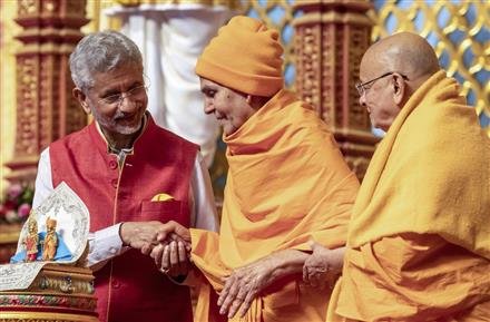 BAPS VOLUNTEERS' SERVICE AT POLISH BORDER IS UNFORGETTABLE: JAISHANKAR