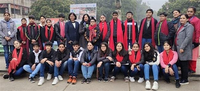 GURUKUL GLOBAL KIDS PERFORM NUKKAD NATAK AT SECTOR 17 PLAZA