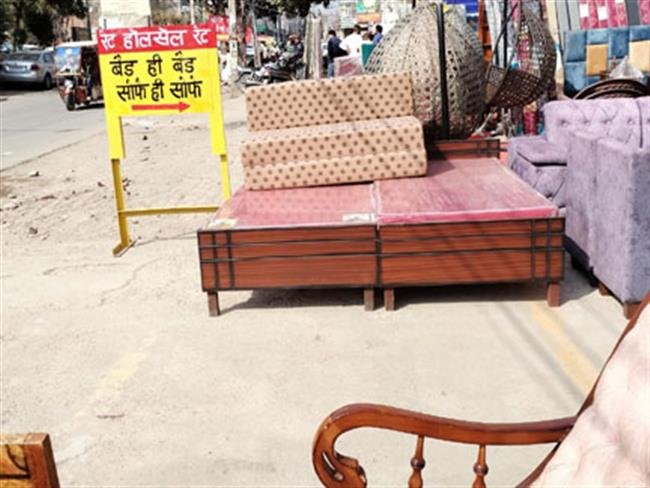 बलटाना फर्नीचर मार्किट में दुकानदारों ने फिर लक्ष्मण रेखा की पार
