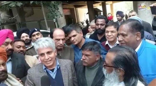 अनुसूचित जाति के सामाजिक संगठन कार्यकर्ताओं ने किया चंडीगढ़ सेक्टर 9 स्थित DPI कार्यालय का घेराव