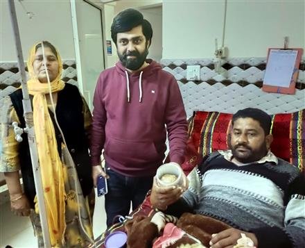 ABOUT 1-KG STONE REMOVED FROM KIDNEY