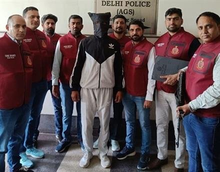 SHARP SHOOTER OF ASHOK PARDHAN GANG ARRESTED, ACCUSED WAS WANTED IN SENSATIONAL ATTEMPT TO MURDER CASE OF A SANT