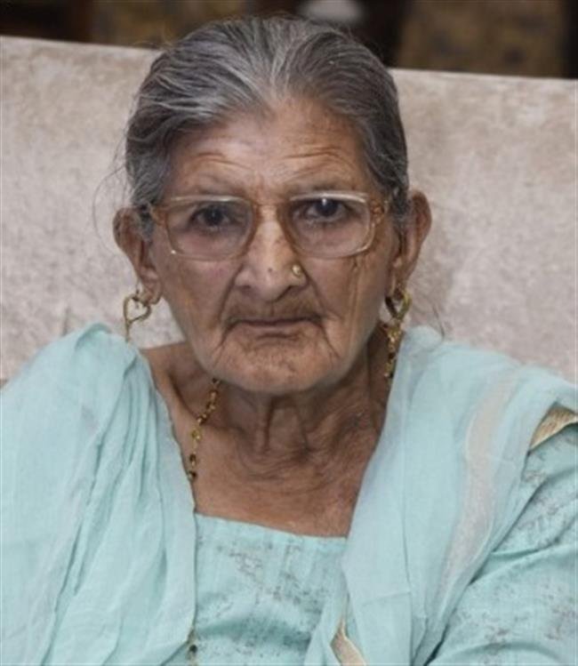 PRYER MEETING OF SMT. KRISHNA DEVI  ON FEB  28 AT SANATAN DHARAM MANDIR IN CHANDIGARH