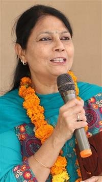 डिफेन्स पीआरओ सपना ने ऑनलाइन मीडिया के बढ़ते प्रभाव को सराहा