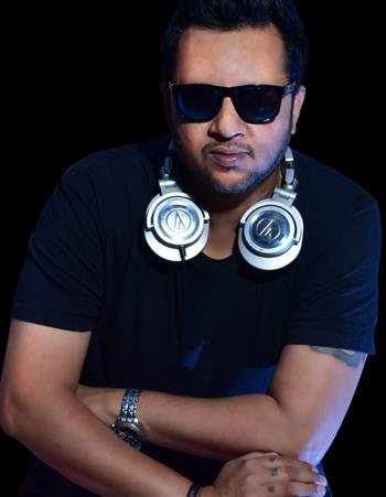 INDIA IS QUICKLY BECOMING ONE OF THE TOP MUSIC FESTIVAL DESTINATIONS IN THE WORLD : MR. PROGRESSIVE