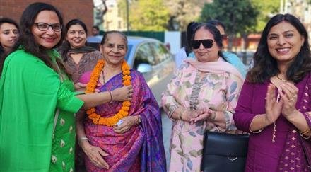 एन. ए. कल्चरल सोयायटी ने पर्यावरण को समर्पित संतोष शर्मा को किया सम्मानित