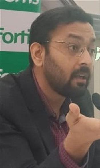73-YEAR-OLD MAN SUFFERING FROM PROSTATE CANCER SUCCESSFULLY TREATED VIA ADVANCED ROBOT-AIDED SURGERY AT FORTIS MOHALI