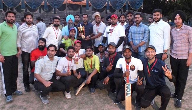 TIGER 11 WINS PANJAB UNIVERSITY OPEN CRICKET TOURNAMENT CUP