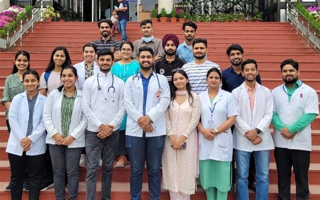 पीजीआई चण्डीगढ़ के फिज़ियोथेरेपिस्ट डॉ. अनिरुद्ध उनियाल नव्य भारत फाउंडेशन के राष्ट्रीय अध्यक्ष निर्वाचित