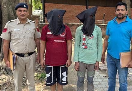 CHANDIGARH POLICE ARRESTED TWO DRUG ADDICTS VEHICLE   LIFTERS HAILS FROM ZIRAKPUR, TWO BULLET RECOVERED