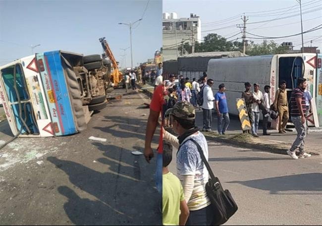 HARYANA ROADWAYS BUS OVERTURNED TO SAVE ACTIVA RIDER, MAJOR ACCIDENT AVERTED