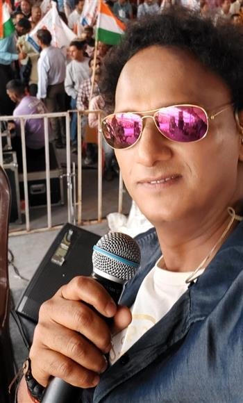 डॉ. गगन सिंह जम्वाल ने खूब बाँधा समा..