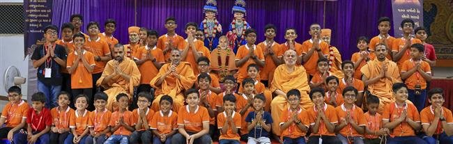 FIVE-DAY BAL-BALIKA SHIVIR HELD AT SARANGPUR