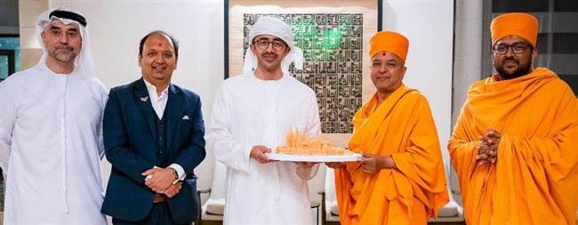 HH SHEIKH ABDULLAH BIN ZAYED AL NAHYAN RECEIVES SWAMI BRAHMAVIHARI