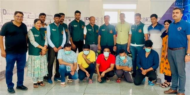 DELHI POLICE SPECIAL CELL ARRESTED FIVE ACCUSED OF CYBER CHEATS DUPING US CITIZENS TO THE TUNE OF USD 625000