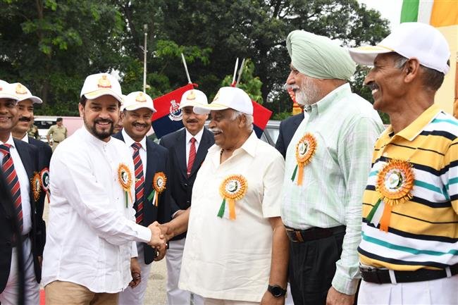 UNION MINISTER ANURAG THAKUR INAUGURATES CUTTING-EDGE ASTRO TURF IN BSF CAMPUS