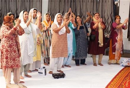 जीवन में सबलता के साथ सरलता होनी जरूरी: कथा व्यास श्री कार्तिक गोस्वामी जी महाराज