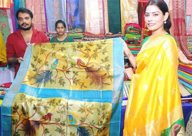 CELEBRATE THIS WEDDING SEASON WITH INDIAN WEAVES