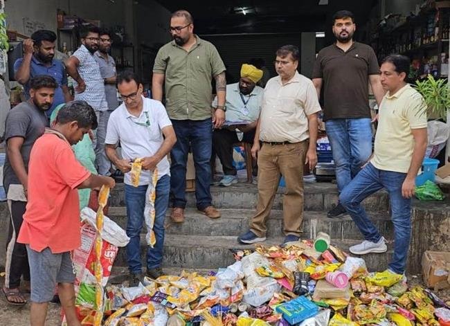 250-KG EXPIRED FOOD ITEMS SEIZED IN SRIGANGANAGAR