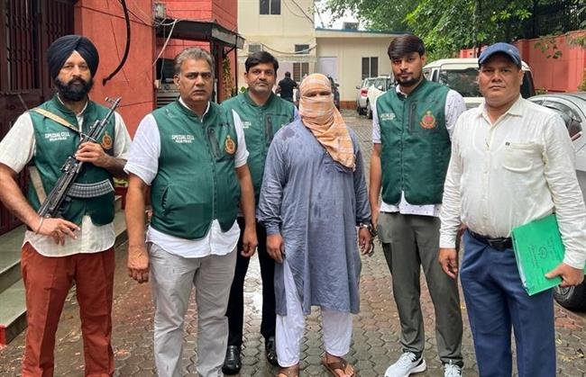 REWARDEE PROCLAIMED OFFENDER IN RIOT CASE AND MURDERER OF HC RATTAN LAL ARRESTED ROM MANIPUR