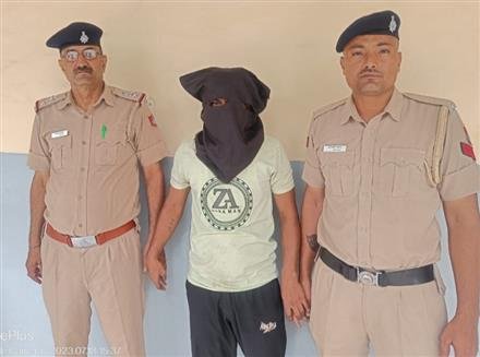 CHANDIGARH POLICE CRACK DOWN  ON DRUG PEDDLERS, TWO AMONG LADY DRUG PEDDLERS WITH HEROIN  NABBED