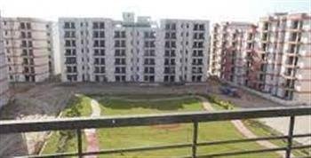 सिल्वर सिटी थीम्स बिल्डर की मनमाने रवैये से खफा सोसायटी के बाशिंदे हुए एकजुट, प्रदर्शन की धमकी