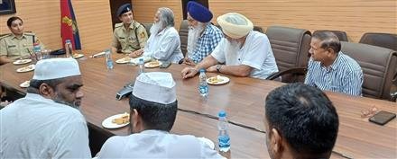 UT SSP CHAIRED MEETING WITH RELIGIOUS COMMUNITIES  TO MAINTAIN PEACE AND HARMONY