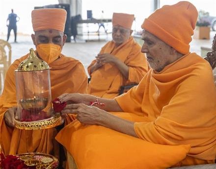 GRAND VEDIC MAHAYAGYA ORGANISED IN ROBBINSVILLE AKSHARDHAM