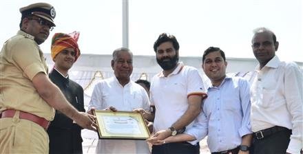 TANTIA DE-ADDICTION AND REHABILITATION CENTER HONORED