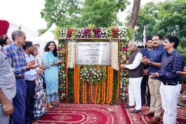 GOVERNOR LAYS FOUNDATION STONE FOR ADVANCED ACADEMIC AND RESEARCH CENTRE AT PGGC-11
