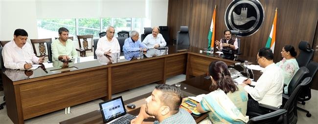 ADVISER TO ADMINISTRATOR DHARAM PAL, SETS A GOAL OF “TB-FREE CHANDIGARH” BY 2024