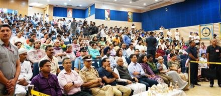 PUNJAB GOVERNOR PURUHIT WITNESSED LIVE LANDING OF CHANDERYAAN 3