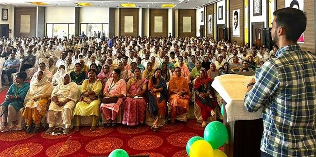 पीयू छात्र संघ का चुनाव जीत कर छा गया हरियाणे का छोरा