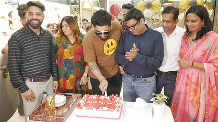 HAIR RAISERZ LUXE SALON & TRESS LOUNGE LAUNCHES SALON IN SECTOR-40C, CHANDIGARH