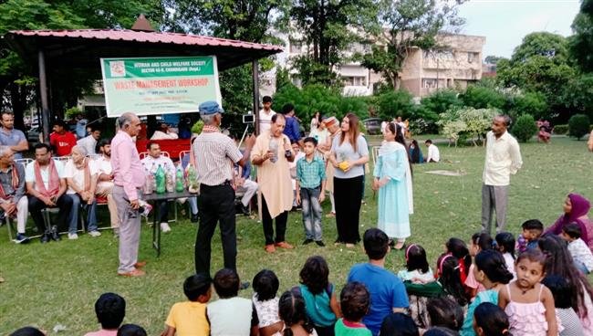 प्रधानमंत्री मोदी के जन्म दिवस पर कचरा प्रबंधन कार्यशाला का आयोजन