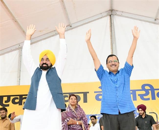 KEJRIWAL AND BHAGWANT MANN URGES  TO VOTE FOR CHANGE IN ASSEMBLY ELECTIONS IN MP