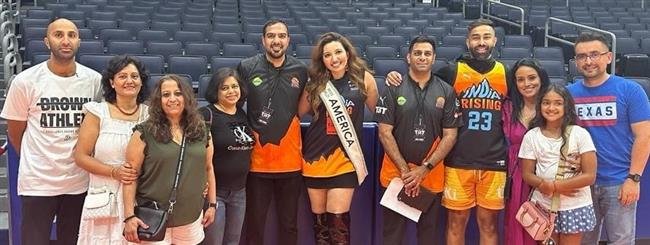 MISS WORLD AMERICA SHREE SAINI FLEW TO OHIO TO SUPPORT BROWN BALLERS
