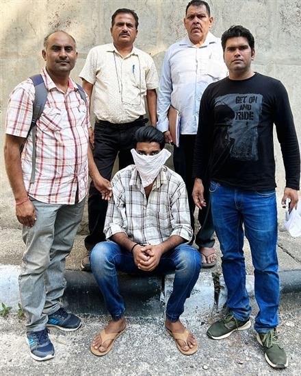 CHANDIGARH POLICE PO CELL NABS FOUR ABSCONDERS AMONG  INVOLVED IN SEXUAL HARRASMENT AND ATTEMPT TO MURDER CHARGE