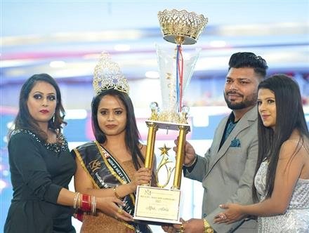 MISS SHAINA AND MRS BALBIR KAUR CLINCH TITLES AT MS ENTERTAINMENT MISS & MRS INDIA'S NEXT TOP MODEL OF THE GLAMOUR QUEEN 2023 SEASON 19