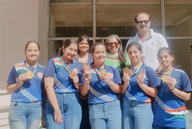 PANJAB UNIVERSITY WOMEN WIN PU CHESS TROPHY