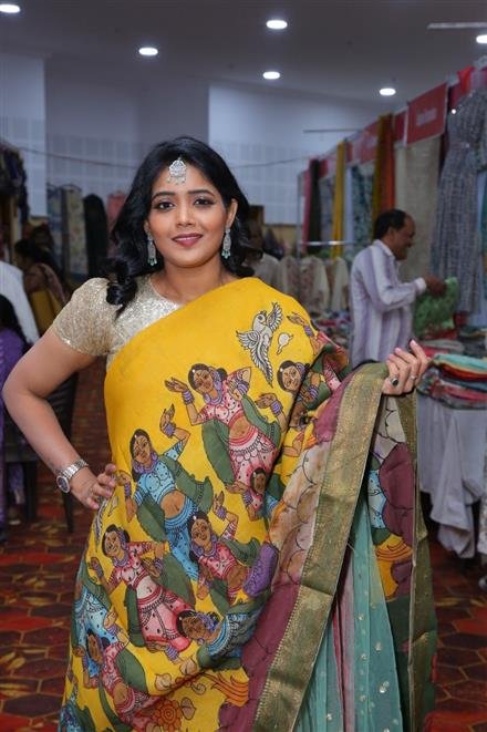 SILK INDIA: WEAVERS UNITE FOR A SPECTACULAR WEDDING & FESTIVAL SPECIAL EXHIBITION AT HIMACHAL BHAWAN, CHANDIGARH