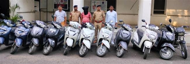 CHANDIGARH POLICE BUSTED TWO WHEELER THEFT GANG, 10 ACTIVA  RECOVERED
