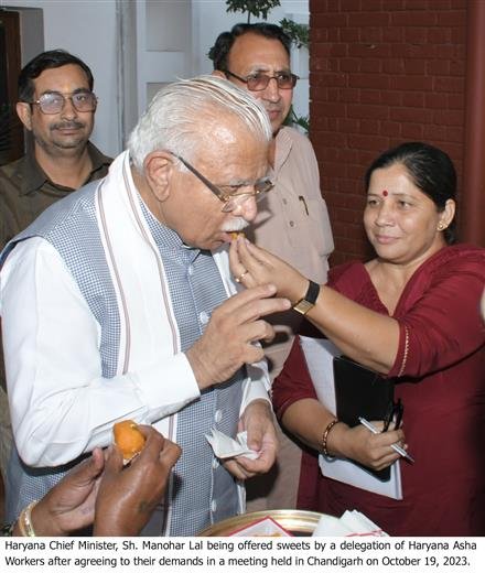 PRE DIWALI BONANZA FOR ASHA WORKERS: CM ANNOUNCES TO INCREASE STIPEND OF ASHA WORKERS BY RS. 2100