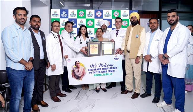 RENOWNED ACTRESS NIRMAL RISHI JOINS HEALING HOSPITAL CHANDIGARH AS BRAND AMBASSADOR