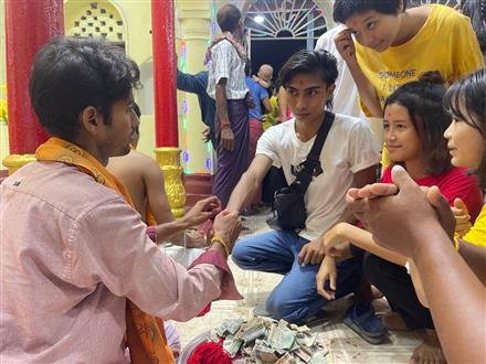 HINDUS IN MYANMAR CELEBRATE DURGA PUJA