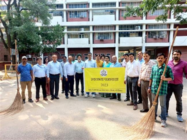 प्रधान रक्षा लेखा नियंत्रक (सेना) चंडीगढ़ द्वारा विशेष स्वच्छता अभियान का आयोजन