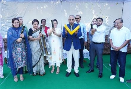 I S DEV SAMAJ SCHOOL HOLDS ANNUAL SPORTS DAY