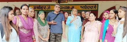 TJT SPONSORS WOMEN’S RELIGIOUS TOUR TO MATHURA, VRINDAVAN