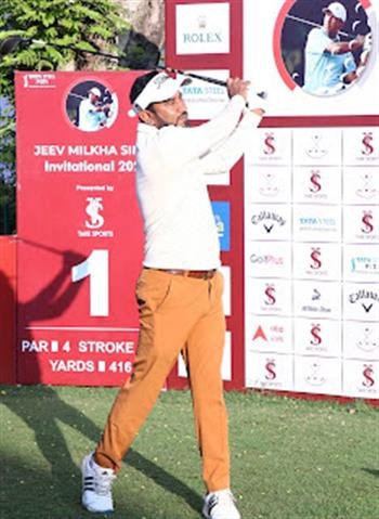 JAMAL HOSSAIN’S BRILLIANT 65 GIVES HIM OPENING ROUND LEAD AT JEEV MILKHA SINGH INVITATIONAL 2023 PRESENTED BY TAKE SPORTS   TOURNAMENT HOST JEEV MILKHA SINGH BEGINS WITH A STEADY 72
